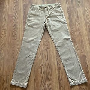 Men’s Gap Khaki Pants